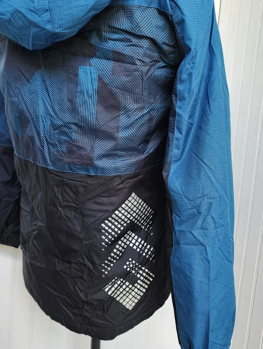 Free Country Electric Blue Black Zip Winter Coat Boy's Kids Hood M (10/12)